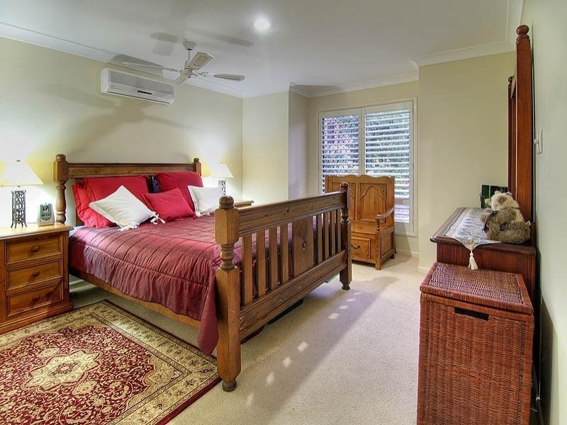 13 Lloyd Bird Crescent, Springfield Lakes QLD 4300