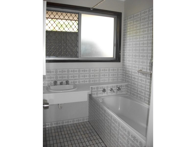 20 Dobell Avenue, Collingwood Park QLD 4301