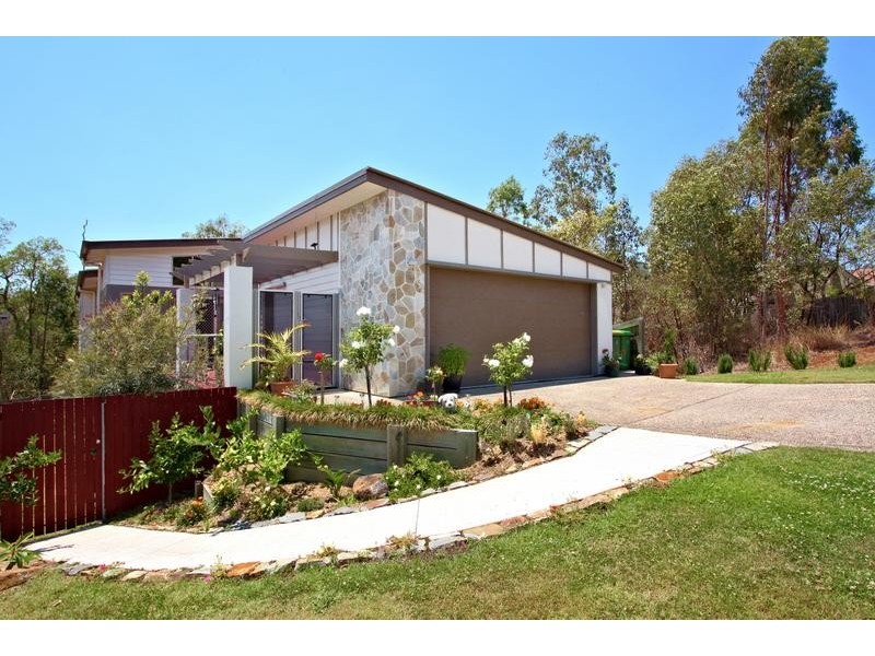 9 Heathwood Place, Collingwood Park QLD 4301