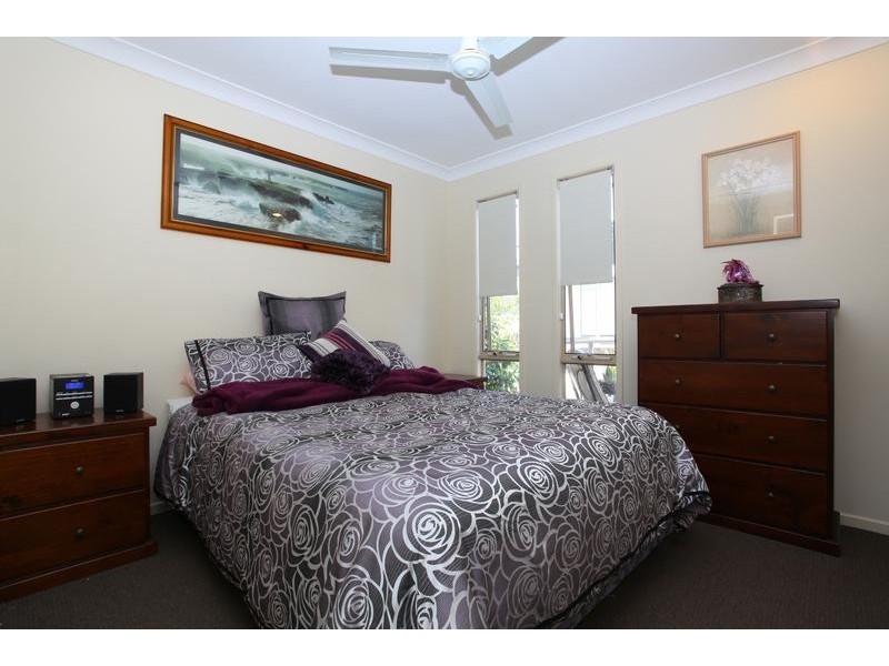 9 Heathwood Place, Collingwood Park QLD 4301