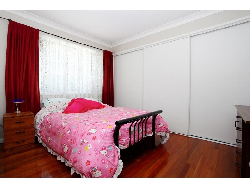 13 Heysen Court, Collingwood Park QLD 4301