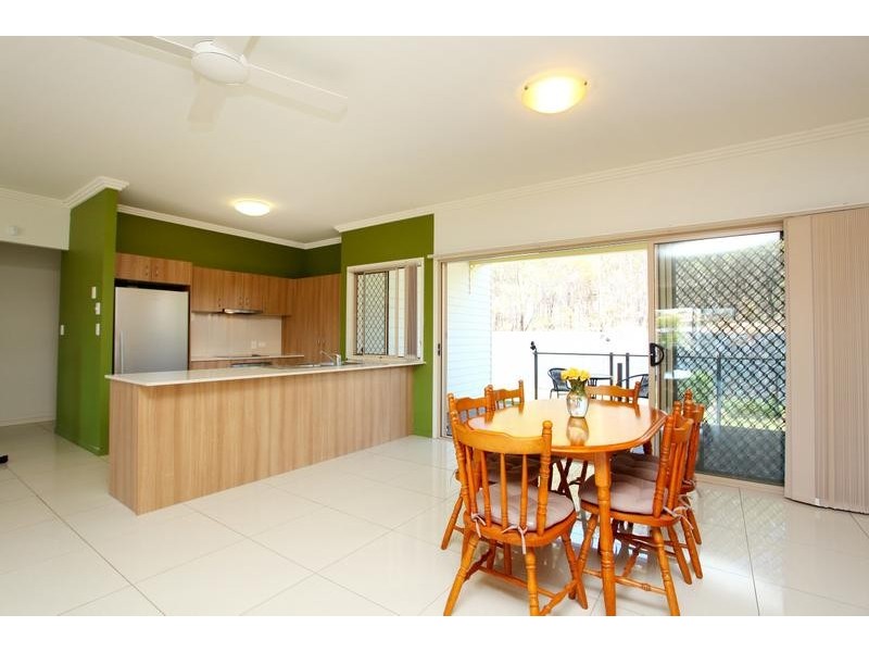 18 HEATHWOOD PLACE, Collingwood Park QLD 4301