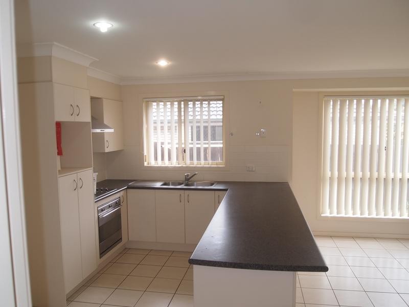 3 Pearse Street, Collingwood Park QLD 4301
