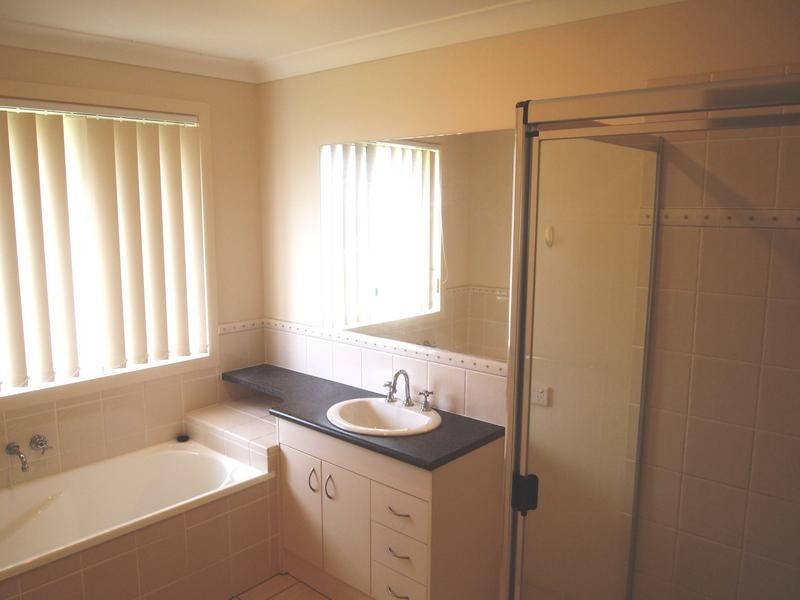3 Pearse Street, Collingwood Park QLD 4301