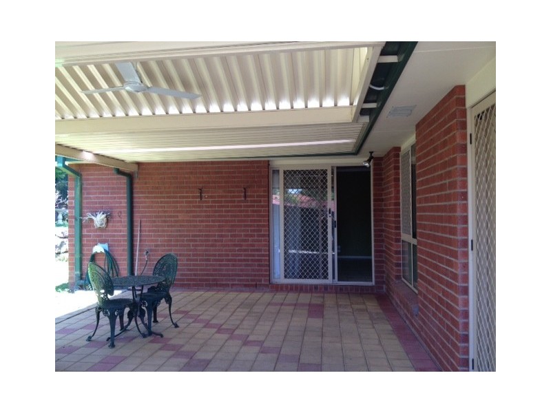 11 Avoca Court, Collingwood Park QLD 4301
