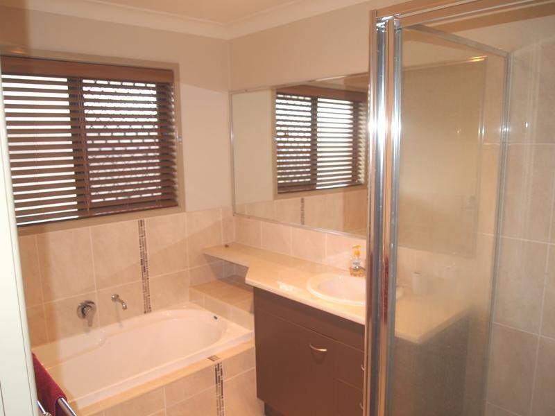 7 Kitching Court, Collingwood Park QLD 4301