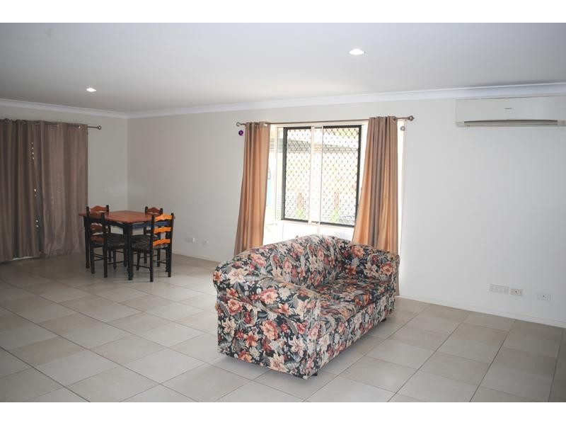 9 Coram Court, Collingwood Park QLD 4301