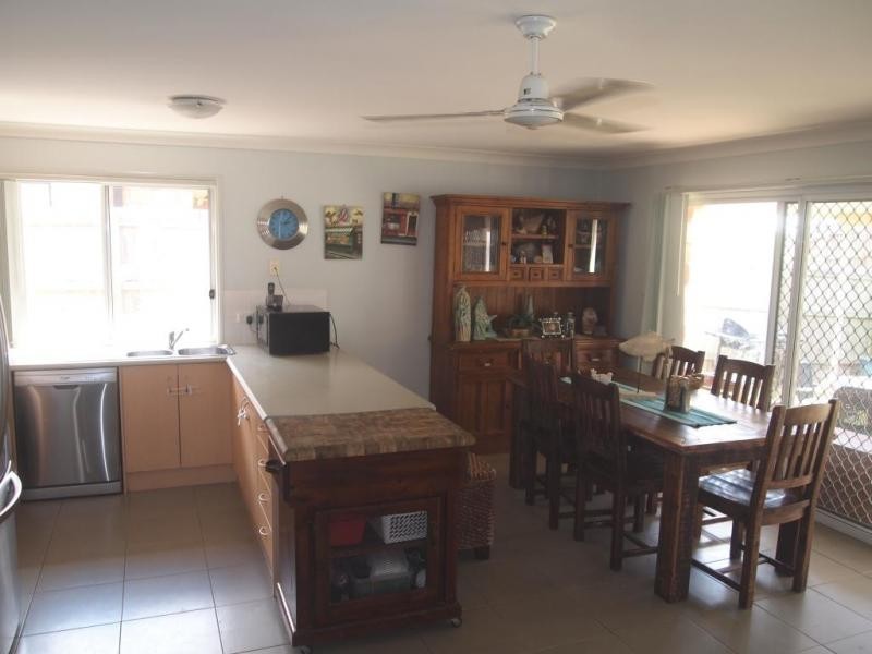 69 Collins Street, Collingwood Park QLD 4301