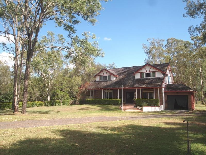 27 Henderson Street, Redbank QLD 4301