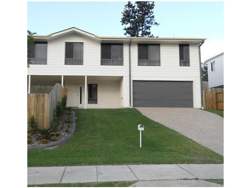 94 High Street, Blackstone QLD 4304