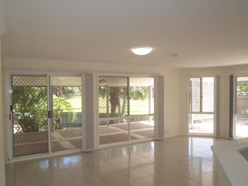 6 Gabrielle Court, Collingwood Park QLD 4301