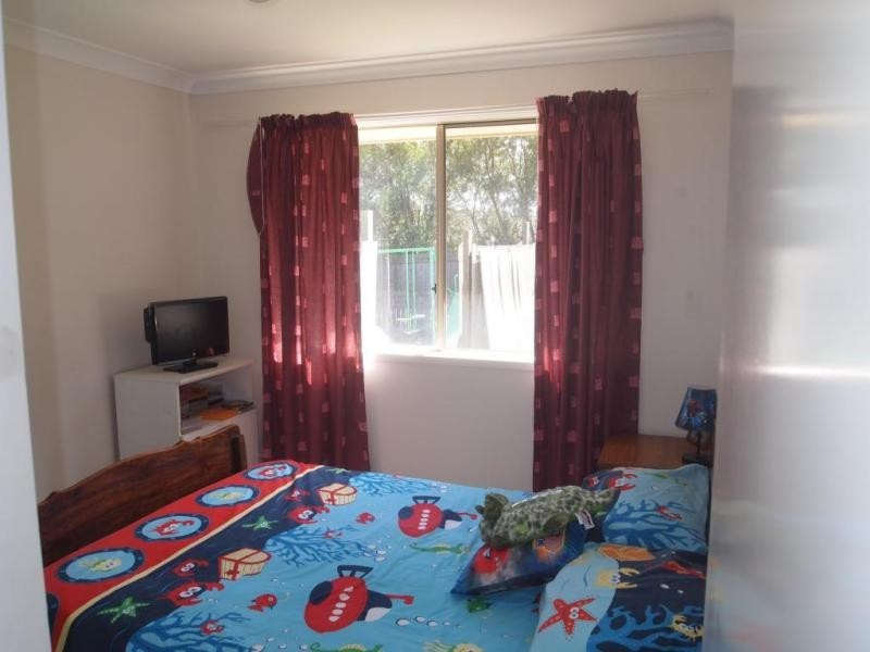 4 Buckland Court, Collingwood Park QLD 4301