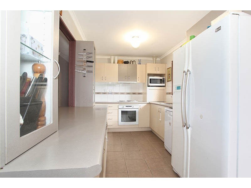 5 Heysen Court, Collingwood Park QLD 4301