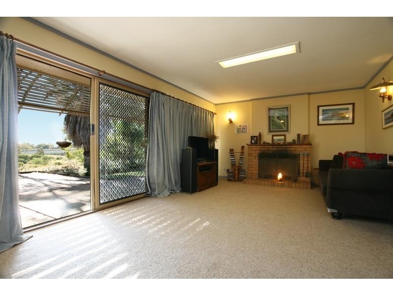 218 Old Ipswich Road, Riverview QLD 4303
