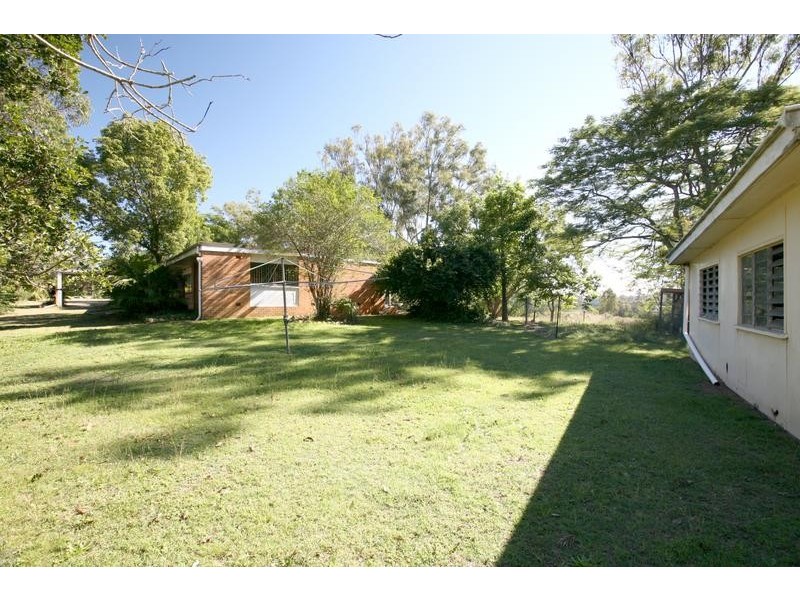 218 Old Ipswich Road, Riverview QLD 4303