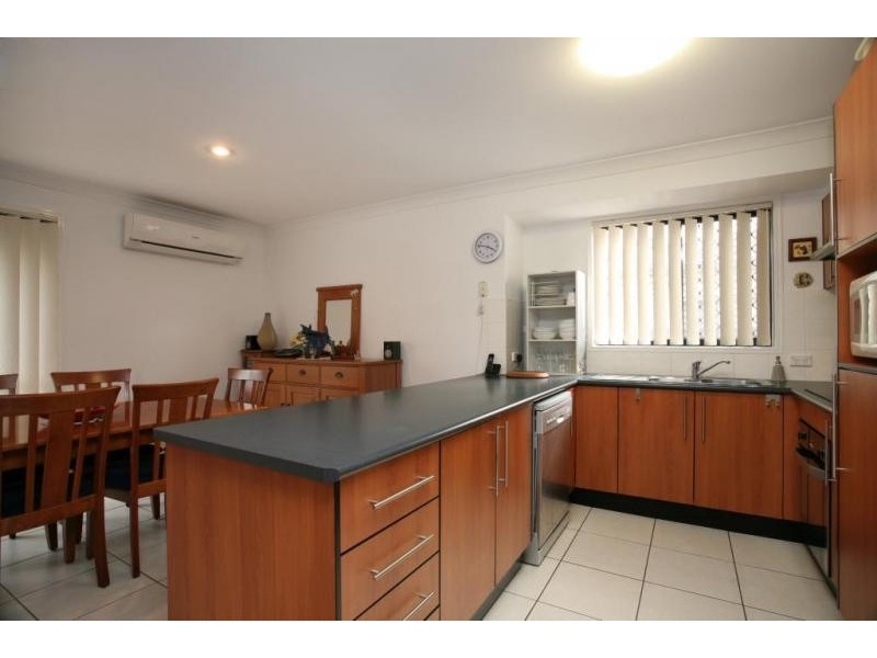 15 Mair Drive, Redbank QLD 4301