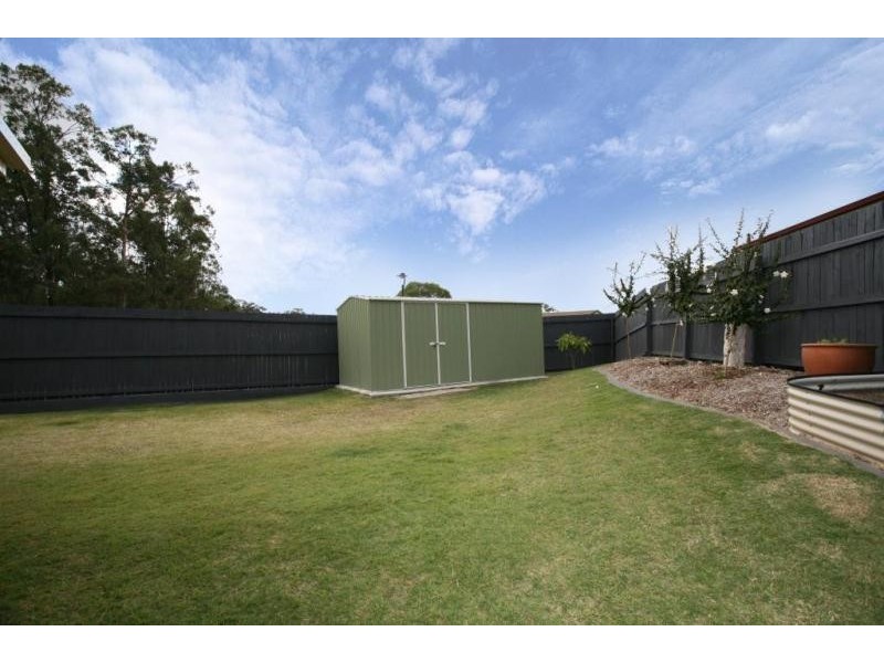 15 Mair Drive, Redbank QLD 4301