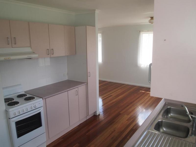 20 Duncan Street, Riverview QLD 4303