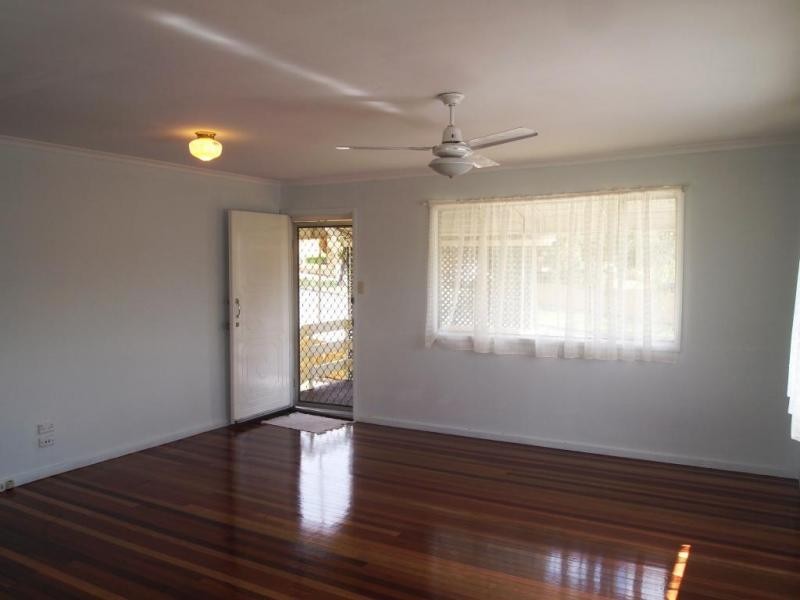 20 Duncan Street, Riverview QLD 4303