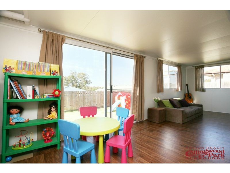 22 Elkhorn Street, Bellbird Park QLD 4300