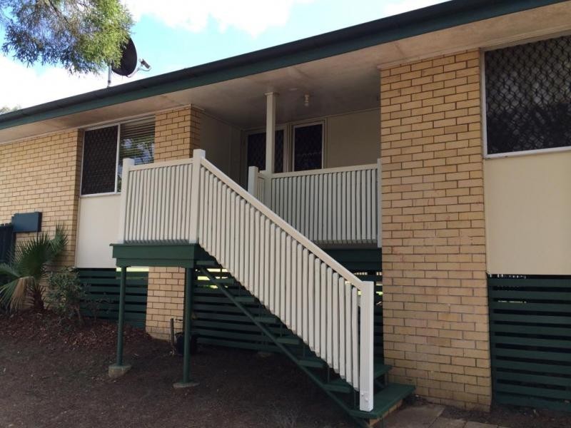 1 Becker Street, Riverview QLD 4303