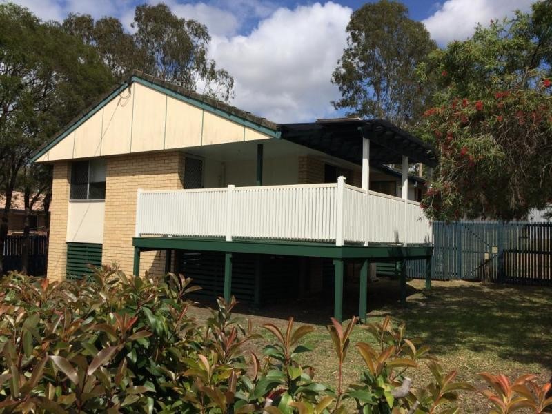 1 Becker Street, Riverview QLD 4303