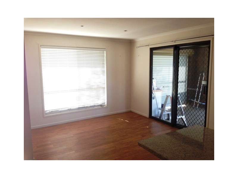 9 Eustace Street, Collingwood Park QLD 4301