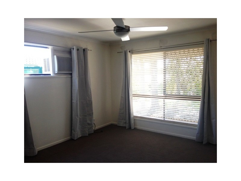 9 Eustace Street, Collingwood Park QLD 4301