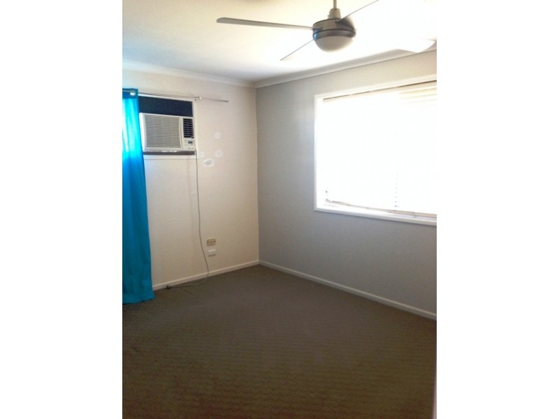 9 Eustace Street, Collingwood Park QLD 4301