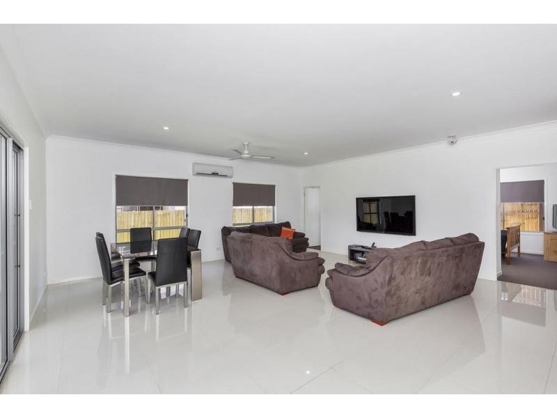 4 Cheihk Crescent, Collingwood Park QLD 4301