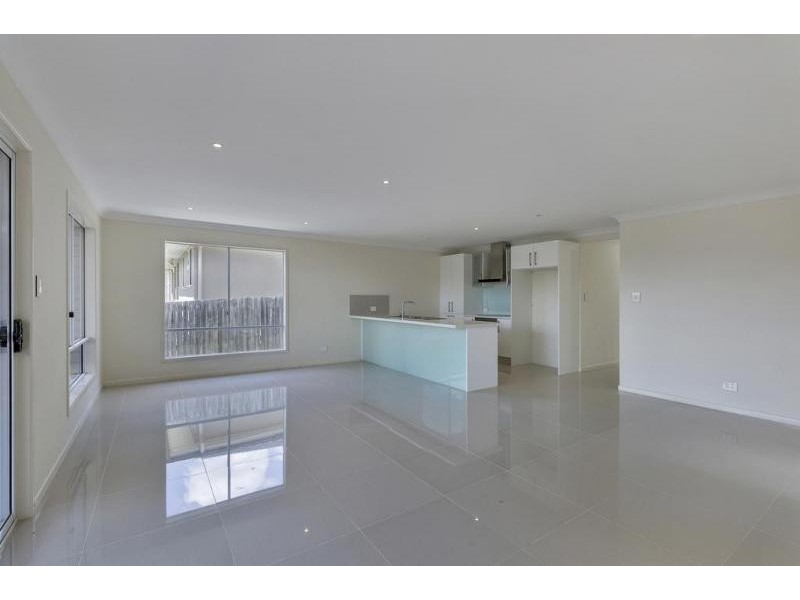 18B Aleisha Court, Collingwood Park QLD 4301