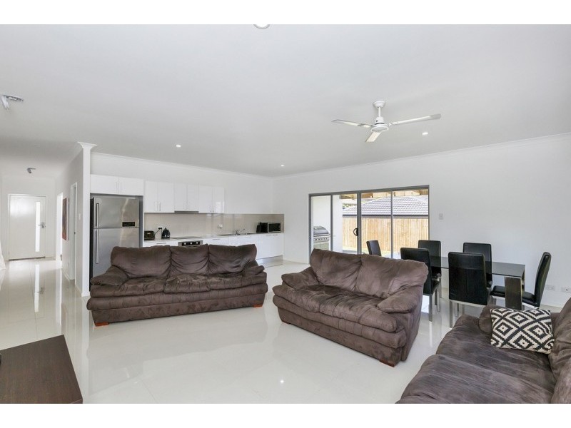 4 Cheihk Crescent, Collingwood Park QLD 4301