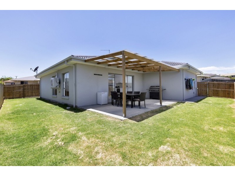 4 Cheihk Crescent, Collingwood Park QLD 4301