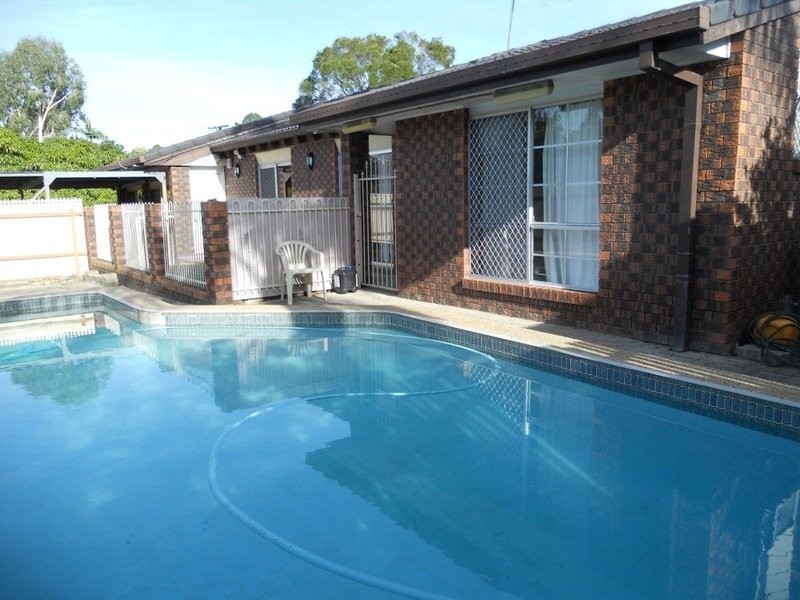 11 Dancer Street, Collingwood Park QLD 4301