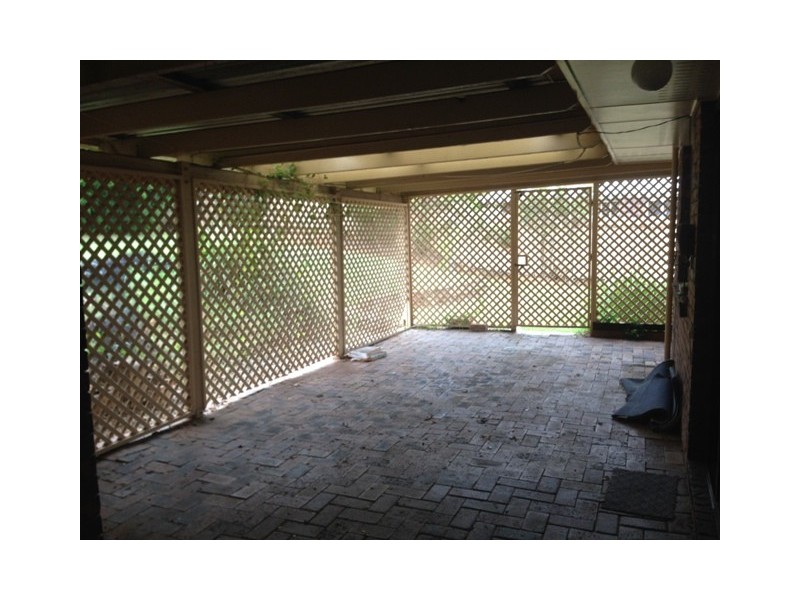 11 WG Hayden Street, Collingwood Park QLD 4301