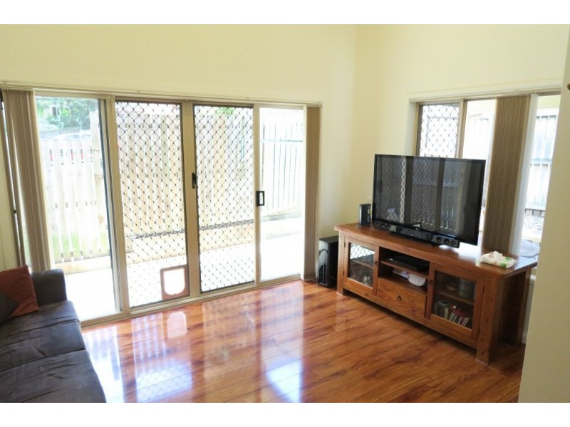 4/14 Spencer Street, Redbank QLD 4301