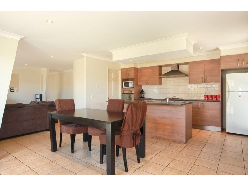 13 De Valera Street, Collingwood Park QLD 4301