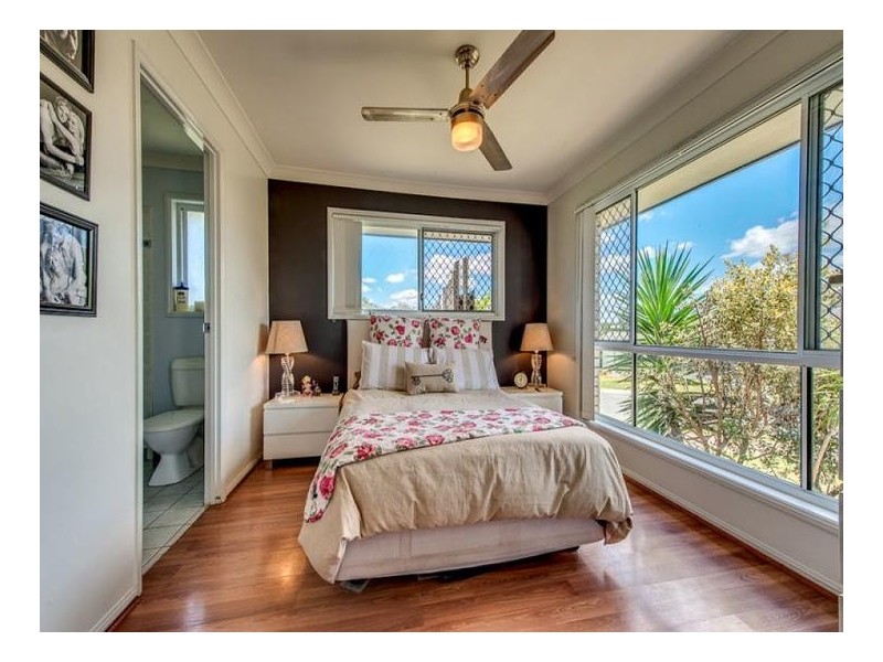 4 Pearse Street, Collingwood Park QLD 4301