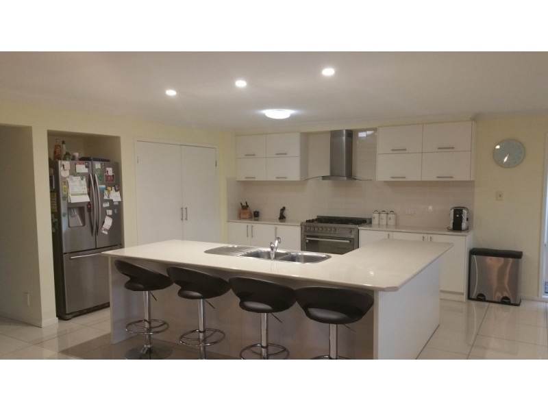 16 Foundation Street, Collingwood Park QLD 4301