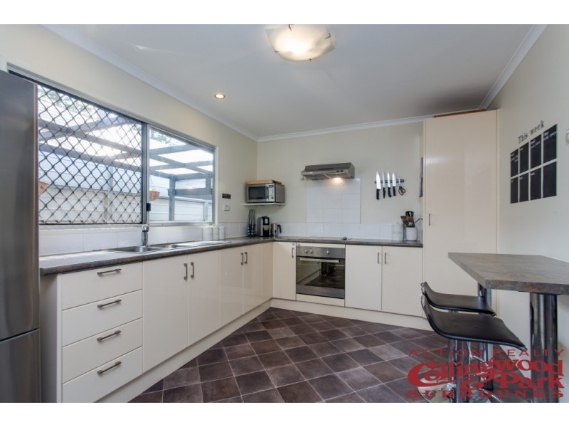 110 Old Ipswich Road, Riverview QLD 4303