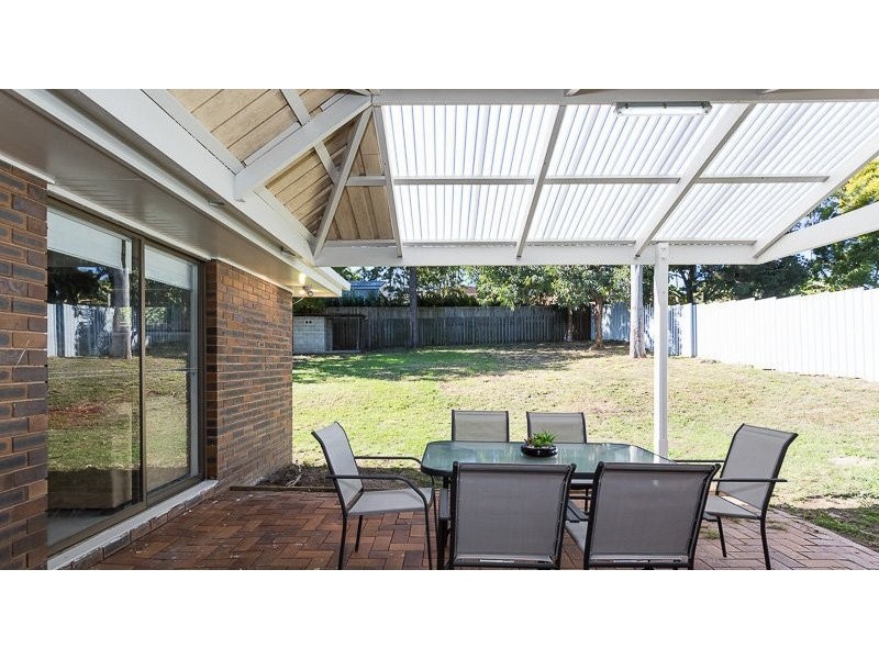 28 Flinder Street, Redbank Plains QLD 4301