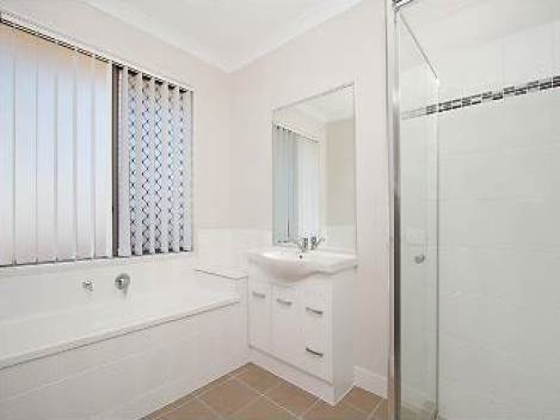 35 Tulip Court, Yamanto QLD 4305