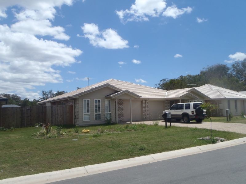 1/65 Waterfern Drive, Caboolture QLD 4510