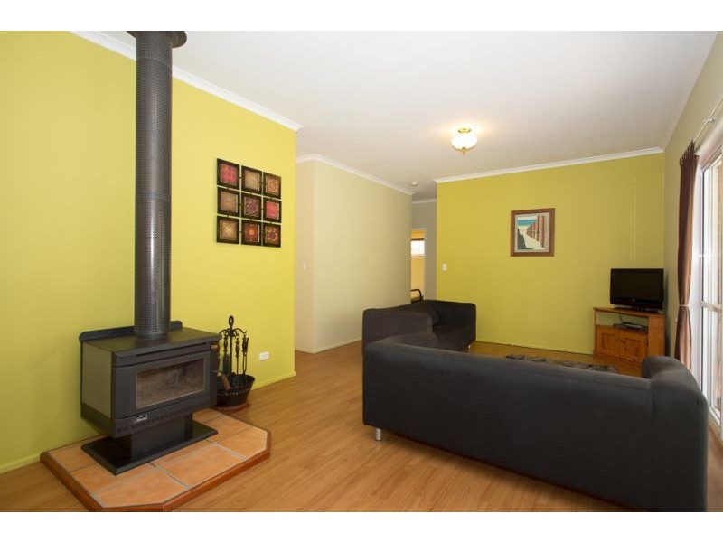 5 Sabal Street, Ningi QLD 4511