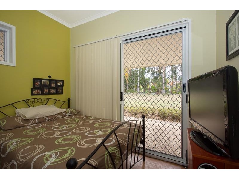 5 Sabal Street, Ningi QLD 4511