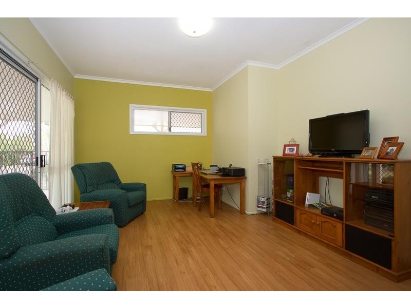 5 Sabal Street, Ningi QLD 4511