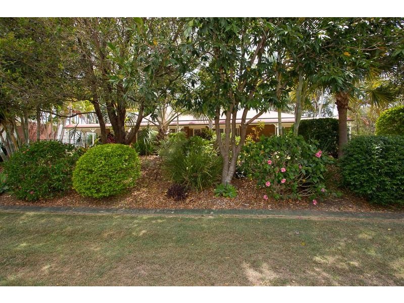 5 Sabal Street, Ningi QLD 4511