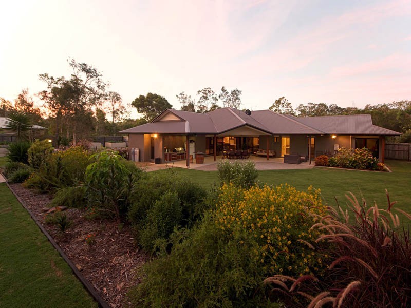 33 Cavanagh Place, Ningi QLD 4511