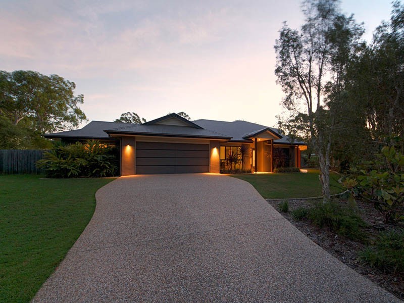33 Cavanagh Place, Ningi QLD 4511