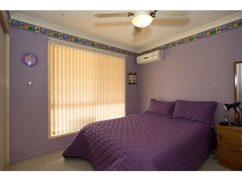 27 Peel Road, Ningi QLD 4511